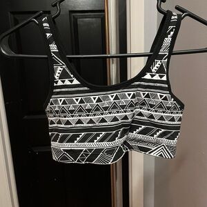 Victoria's Secret/PINK Black and White Patterned Sports Bra